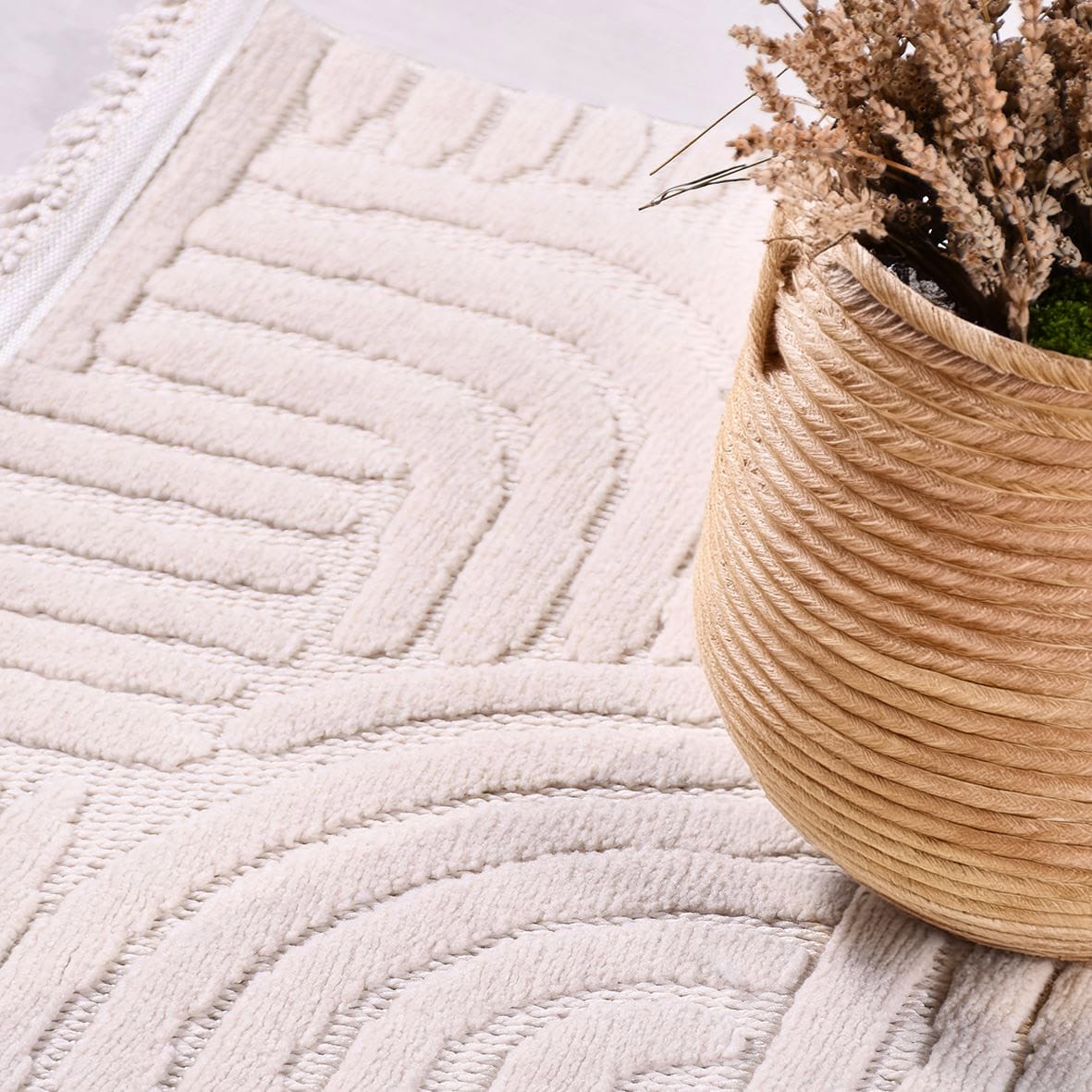 Dekhera Madrid Etnik Desenli Kabartmalı Halı MD03 Bej