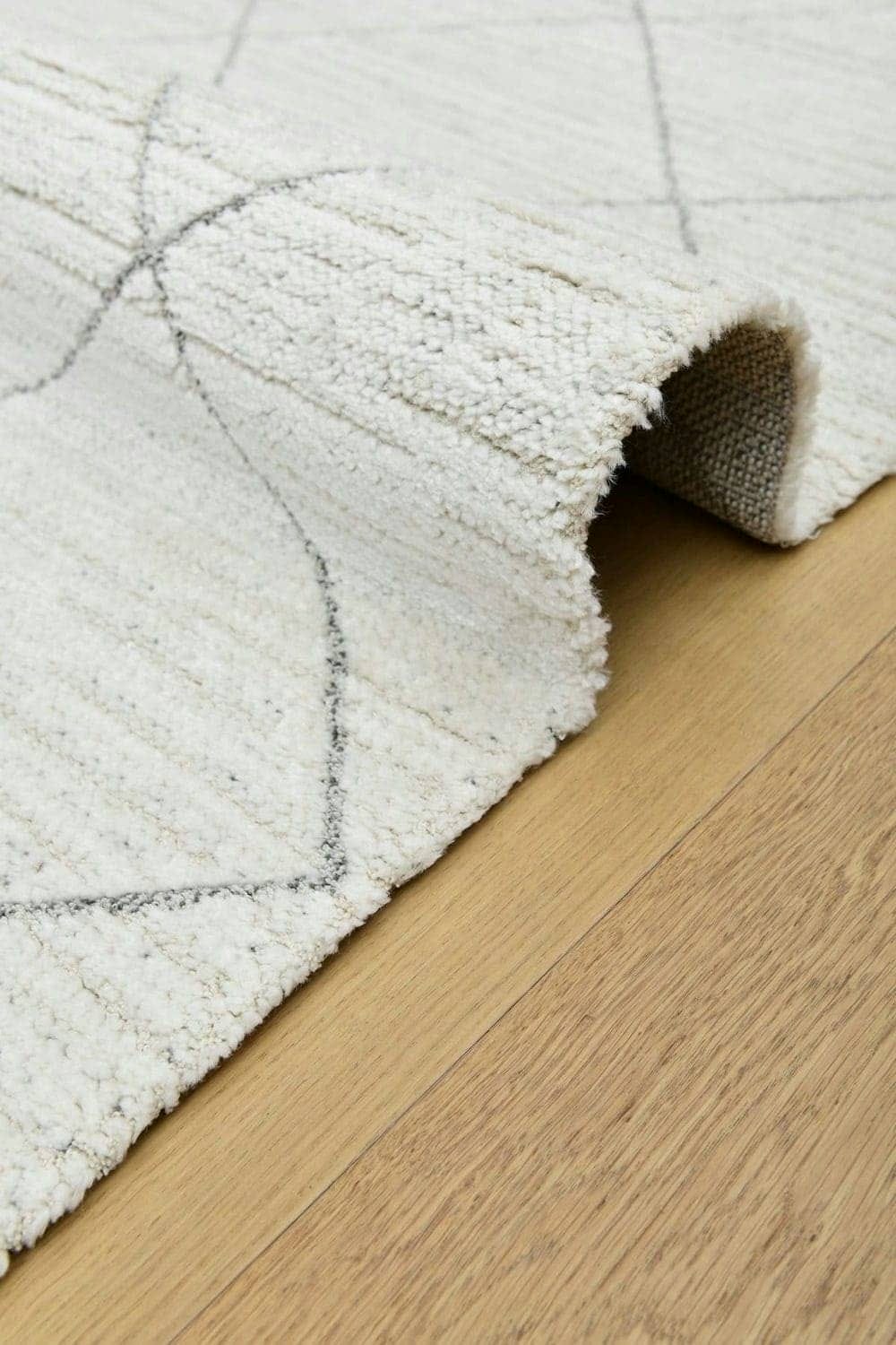 Kare Desenli Beyaz Puf Halı SD01-2 Modeli Uygun Fiyata Dekhera'da