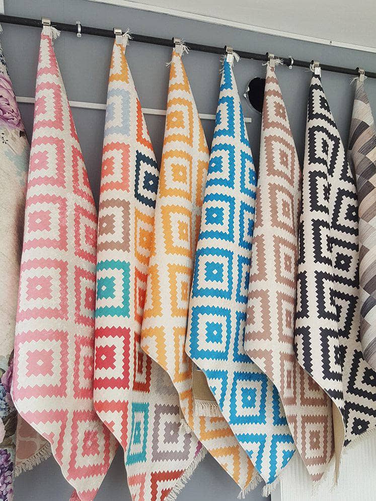 Siyah Prizmalar Halı Dekhera T1133 1 Modeli Uygun Fiyata Dekhera'da