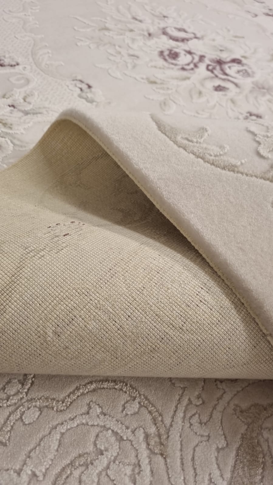 Bahariye Halı Soft Class 5710 Beyaz Mürdüm Akrilik Halı 160X230