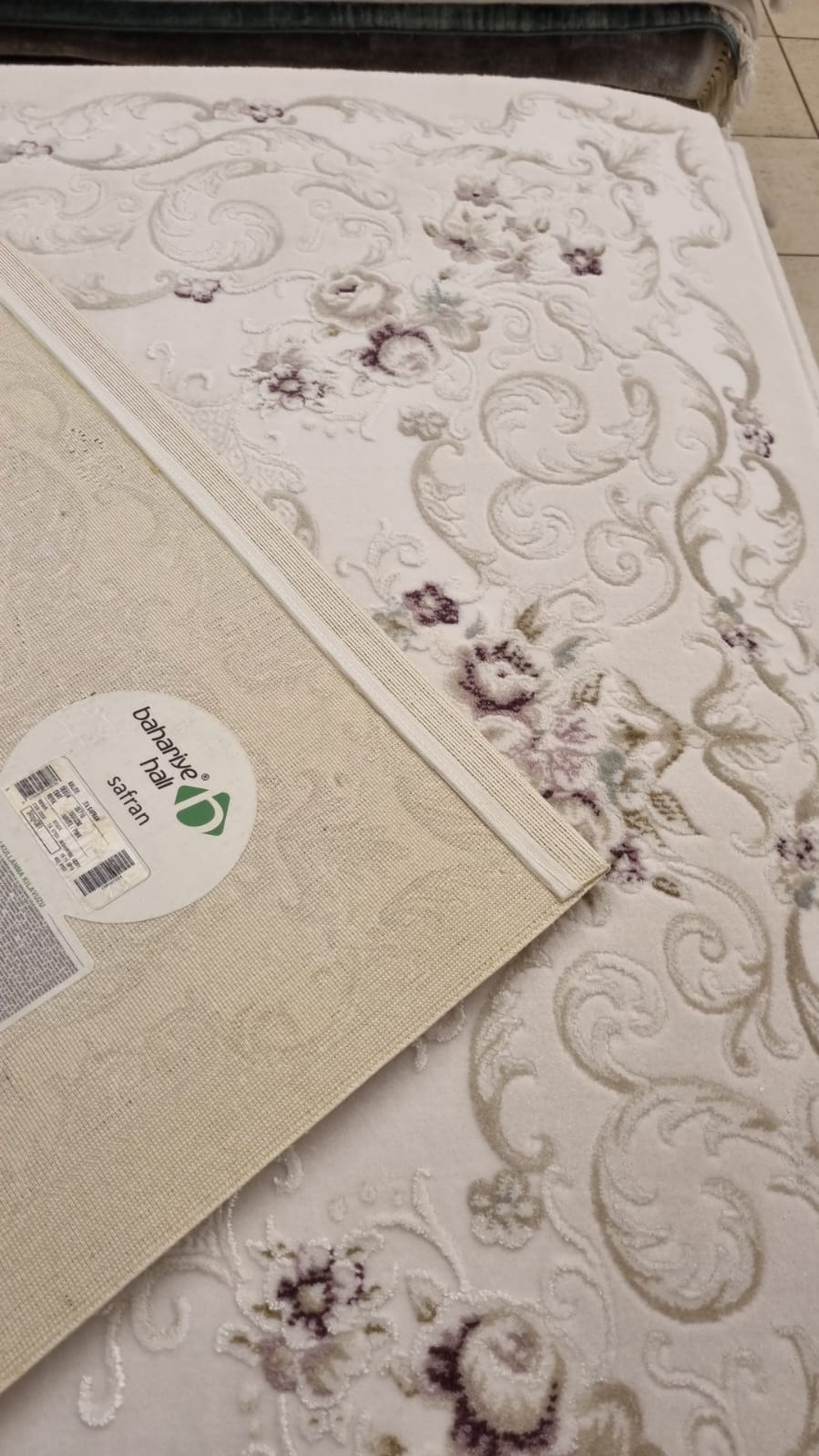 Bahariye Halı Soft Class 5710 Beyaz Mürdüm Akrilik Halı 160X230