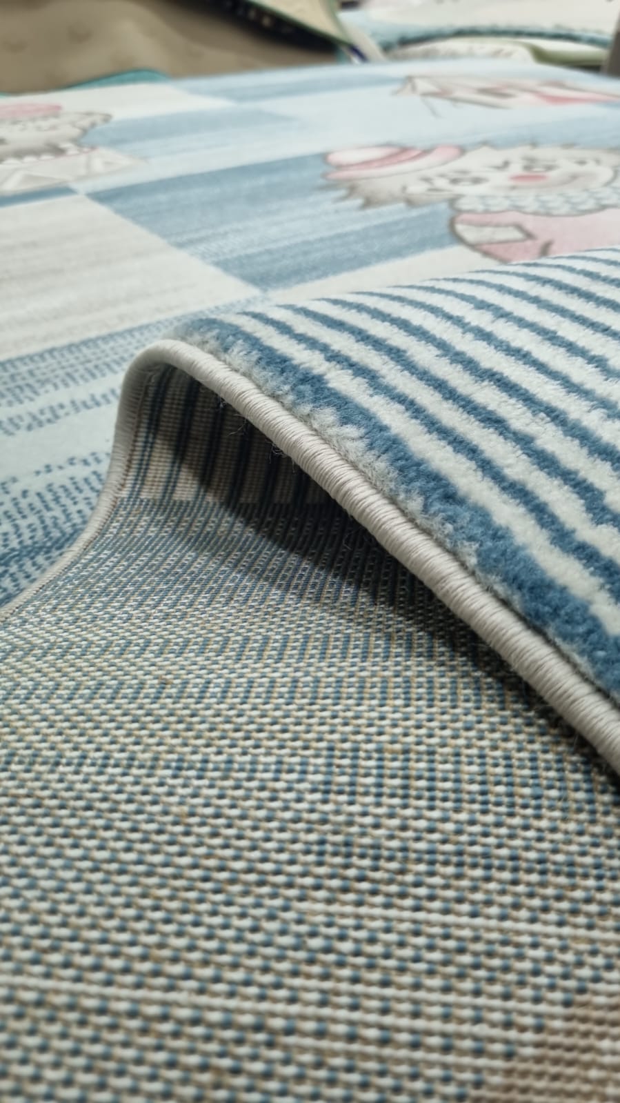 Dekhera Halı Maral 3822 Mavi Kalın Çocuk Halısı 160X230