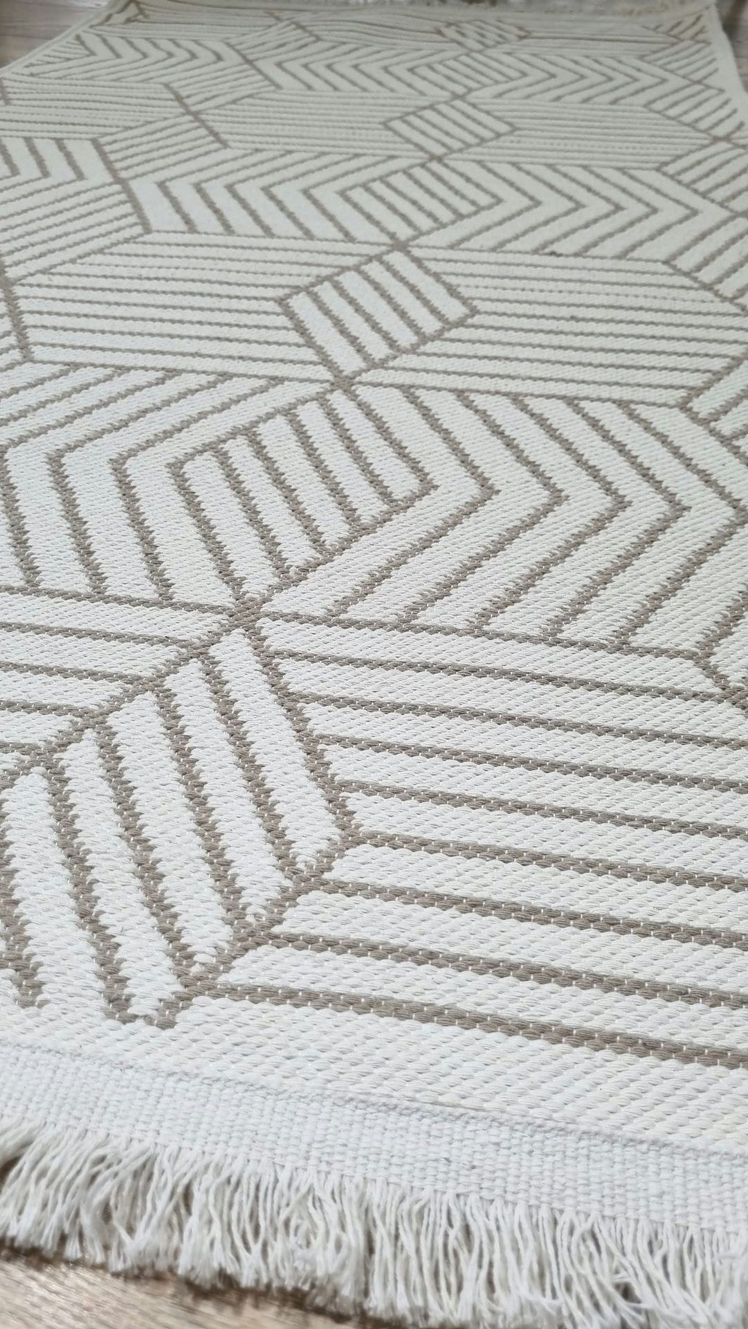 Dekhera Classic Kilim Etnik Desenli Mp111 Beyaz Vizon-3 Salon Mutfak Koridor Yatak Odası Kesme Yolluk