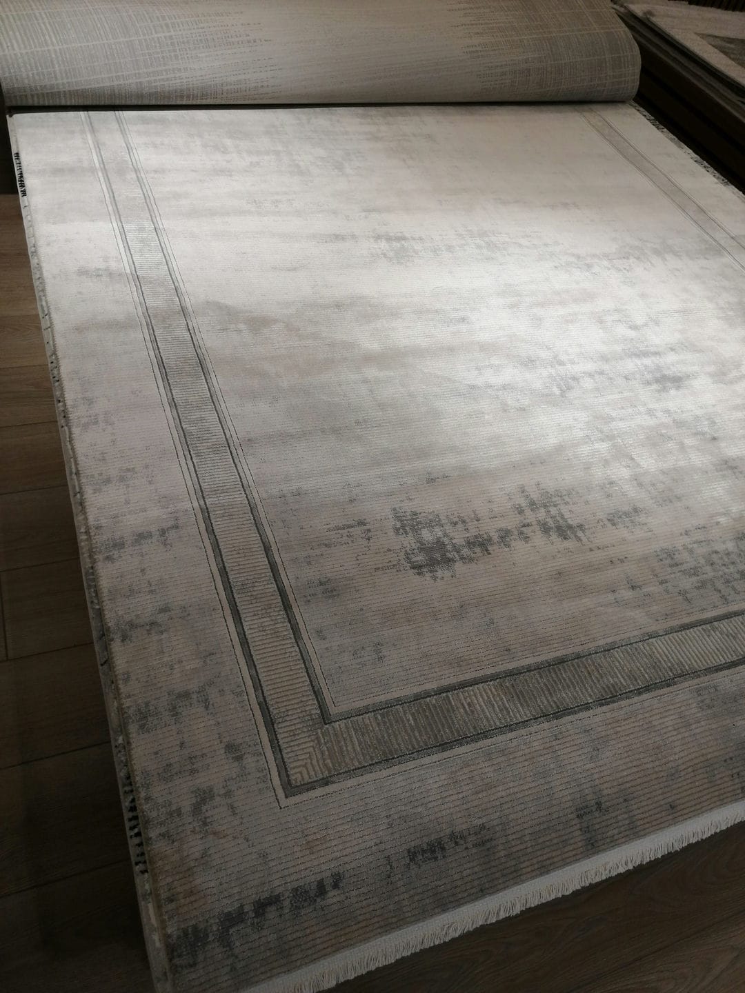 Dekhera Mistero Modern Viskon Hali 15738 Gri-2 Salon Mutfak Koridor Yatak Odası Kesme Yolluk