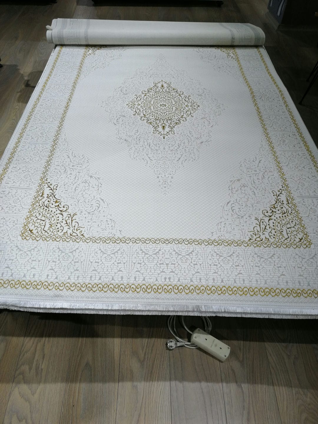 Dekhera Sahika Parlak Tuseli Makine Halisi Al9111 Gold-2 Salon Mutfak Koridor Yatak Odası Kesme Yolluk