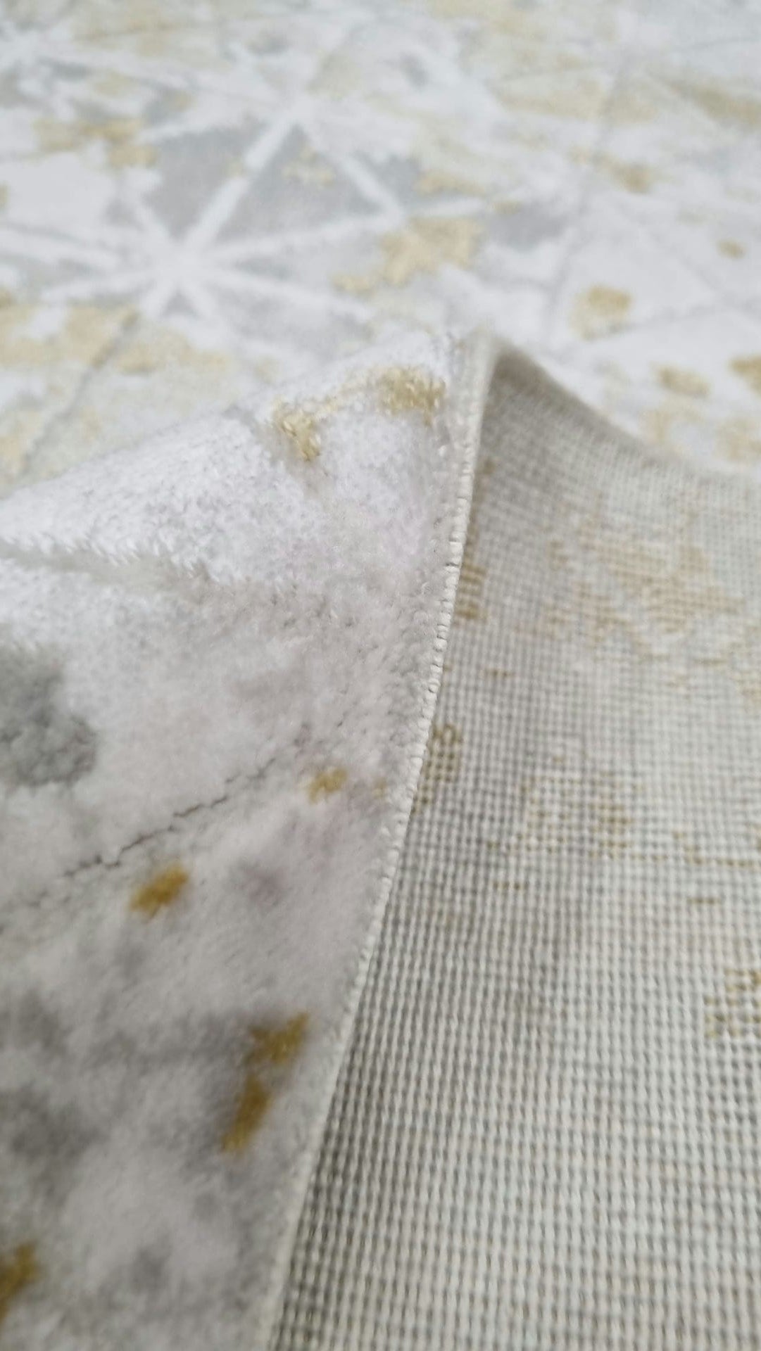 Dekhera Torino Akrilik Makine Halisi Yun Tuseli 1134 Gold Sari-4 Salon Mutfak Koridor Yatak Odası Kesme Yolluk