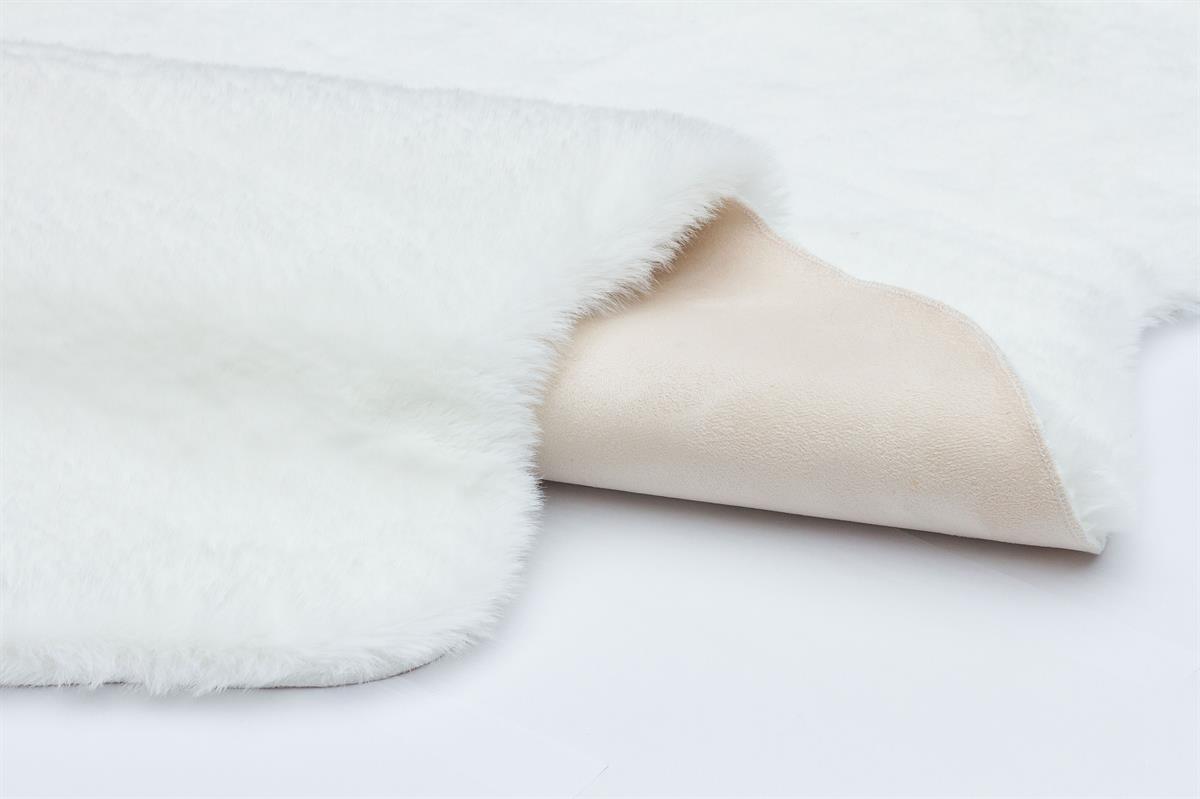 Beyaz Peluş Post Halı Dekhera Mollis 3 Modeli Uygun Fiyata Dekhera'da